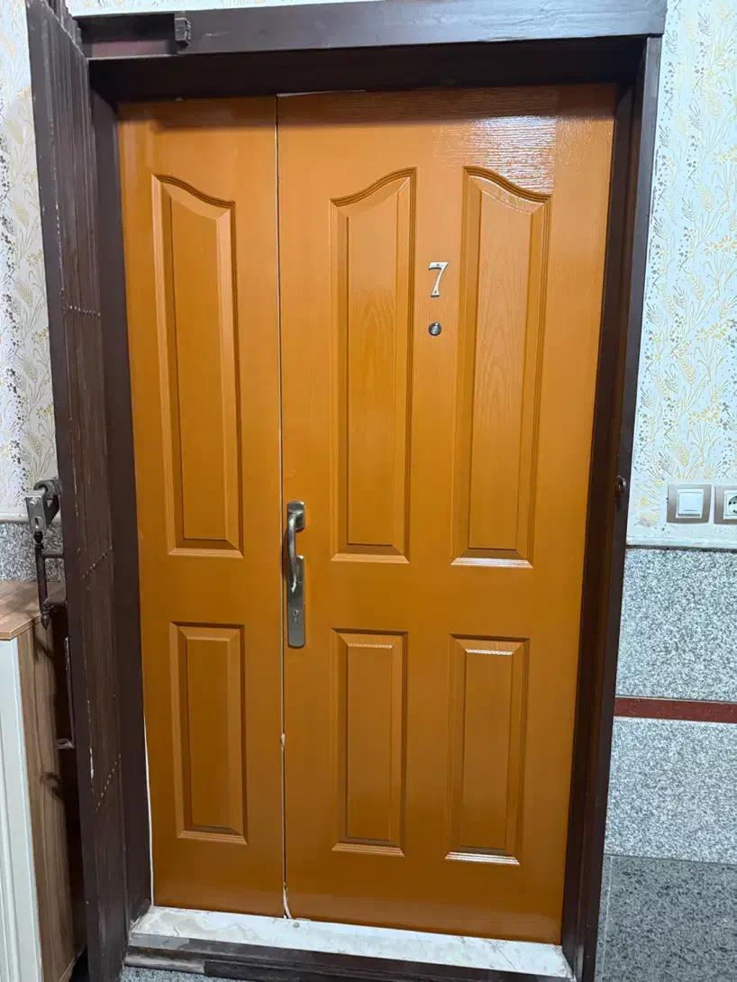 درب چوبی|مصالح و تجهیزات ساختمان|قم, بنیاد|دیوار