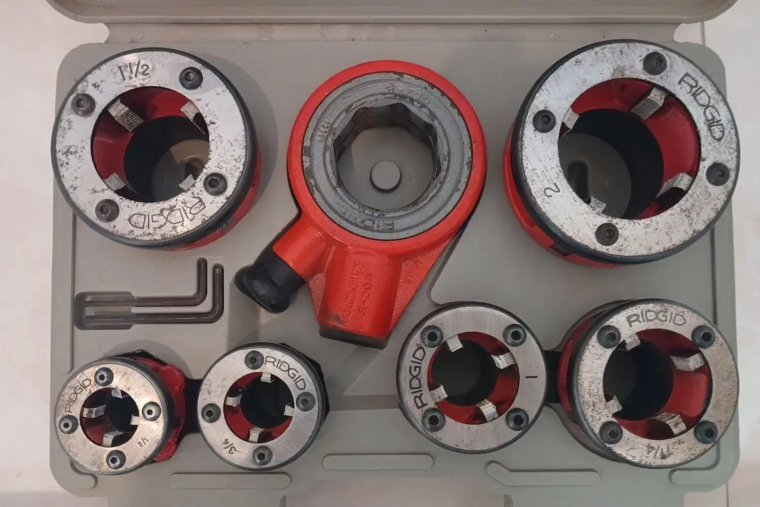 فروش فوری حدیده آمریکایی RIDGID اصل ۷ پارچه|ابزارآلات|تهران, یافت آباد شمالی|دیوار