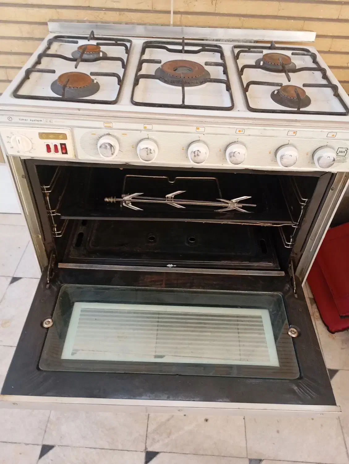 اجاق گاز پنج شعله فر دار|اجاق گاز و لوازم برقی پختوپز|کاشان, ملا حبیبالله شریف|دیوار