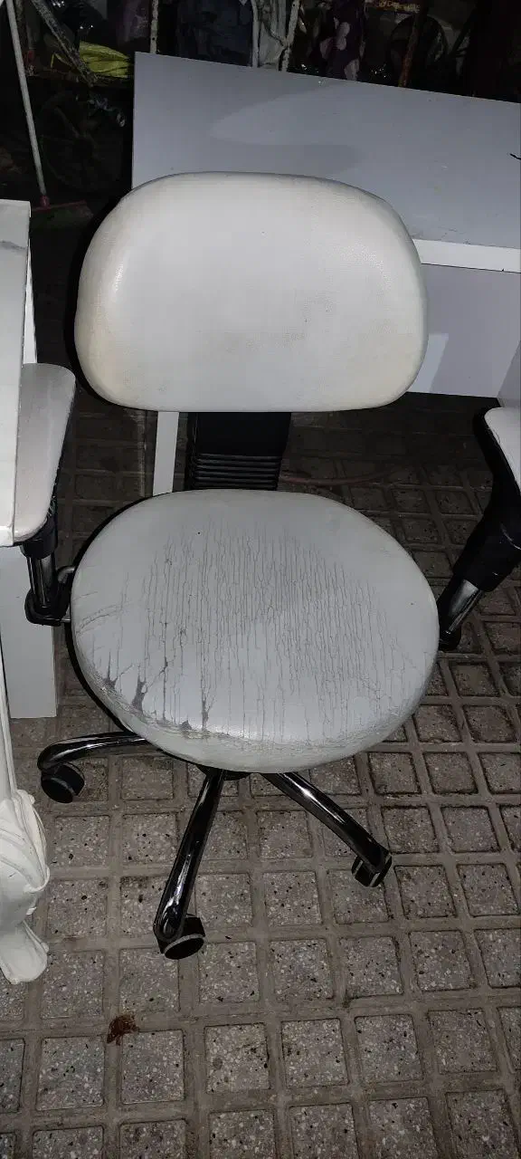 میز تحریر|میز تحریر و کامپیوتر|قرچک, مهدیه|دیوار