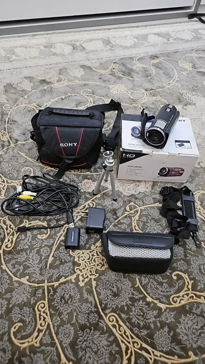 دوربین فیلم برداری و عکاسی کاملا نو|دوربین عکاسی و فیلمبرداری|تهران, حکیمیه|دیوار