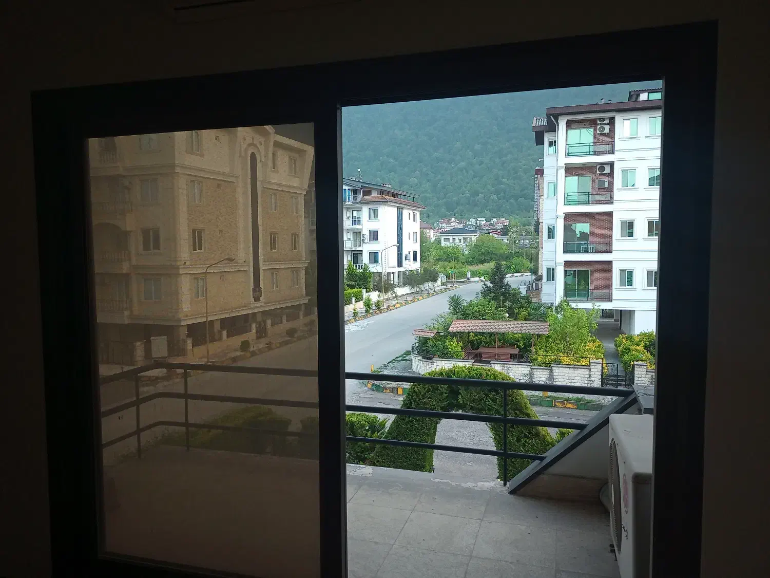 رهن آپارتمان 118 متر نمک آبرود ویو ابدی جنگل|اجارهٔ آپارتمان|چالوس, |دیوار