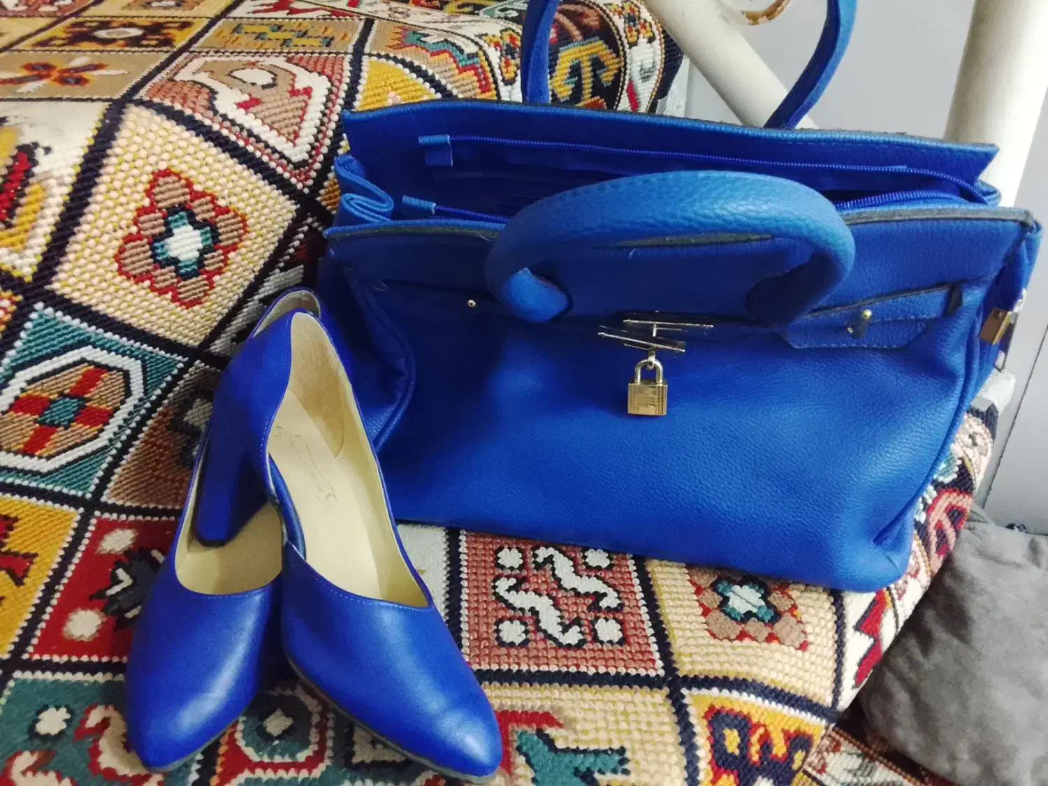 کتاب(ست آبی کاربنی)|کتاب و مجله آموزشی|بیرجند, |دیوار