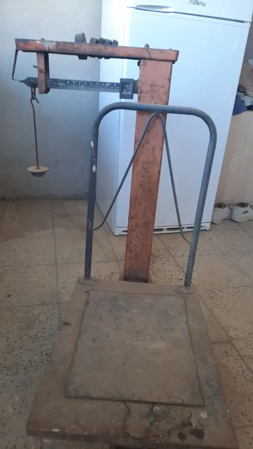 باسکول ۲۰۰کیلویی|فروشگاه و مغازه|تهران, مهرآباد|دیوار