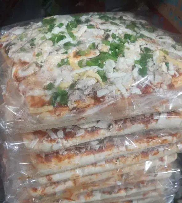 پیتزا نیمه اماده بزرگ و اقتصادی|خوردنی و آشامیدنی|آمل, |دیوار