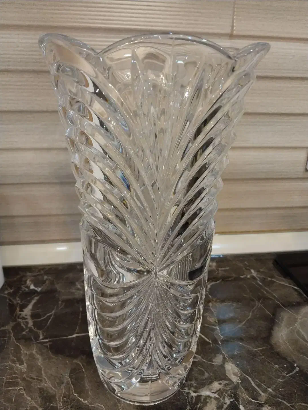 گلدان کریستال rcr|صنایع دستی و سایر لوازم تزئینی|تهران, امیریه|دیوار