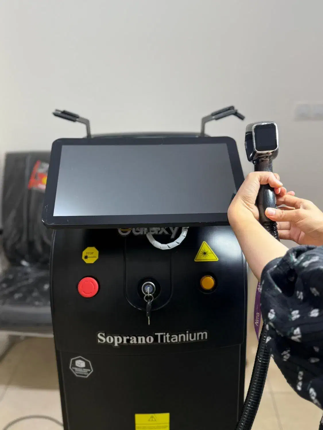 لیزر تیتانیوم|پزشکی|تهران, یوسف‌آباد|دیوار