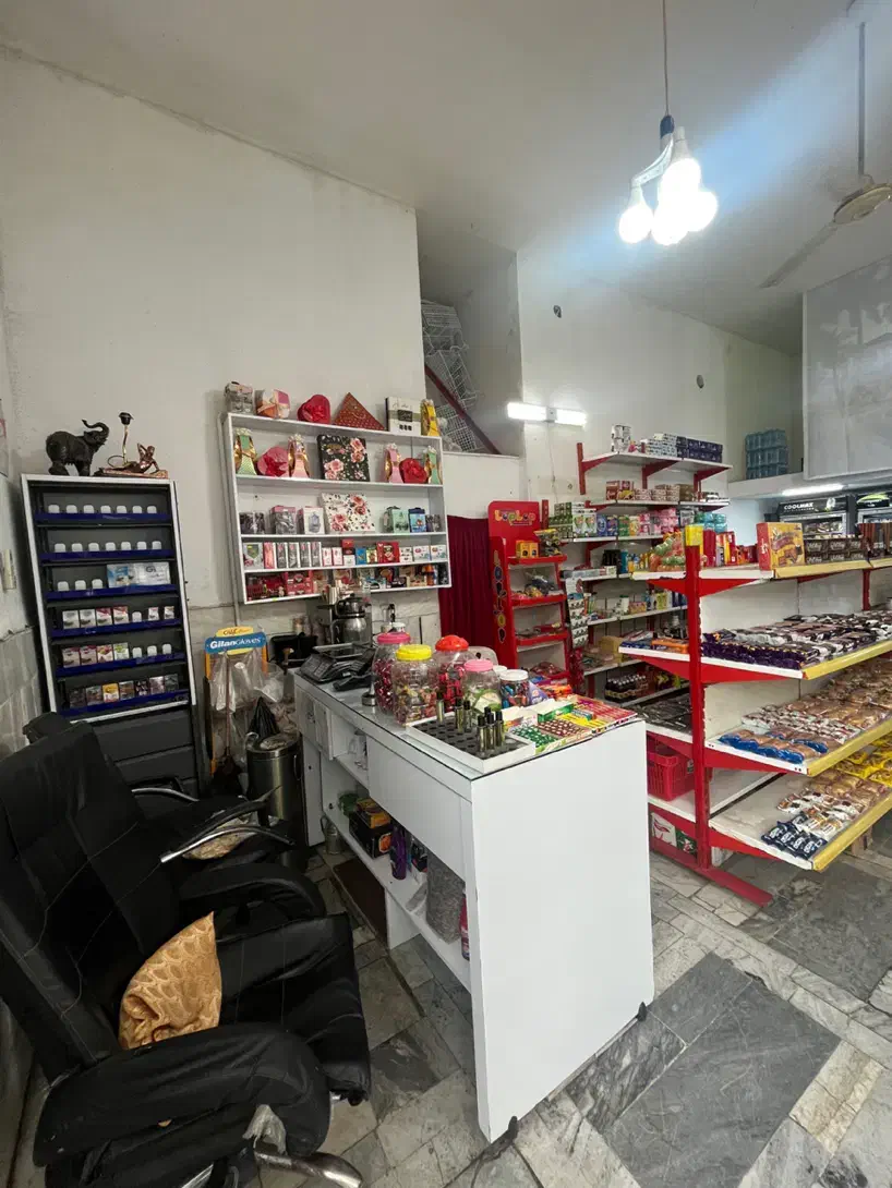 واگذاری تمامی لوازم و کالاها (سوپرمارکت)|اجارهٔ مغازه و غرفه|قائمشهر, |دیوار