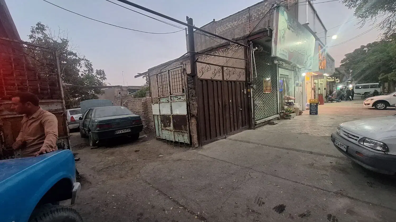 فروش فوری فوری دل شهر حاشیه اصلی امام|فروش زمین و ملک کلنگی|چناران, |دیوار