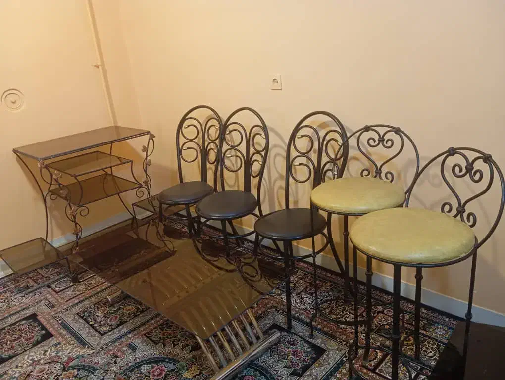 میز و صندلی|میز و صندلی غذاخوری|دوگنبدان, |دیوار