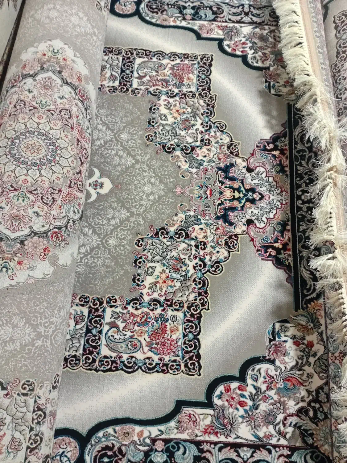 فرش 6متری|فرش|باغ حلی, |دیوار