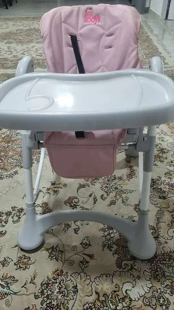 صندلی ماشین کودک و صندلی غذا خارجی۲تومن|تخت و صندلی بچه|دزفول, |دیوار