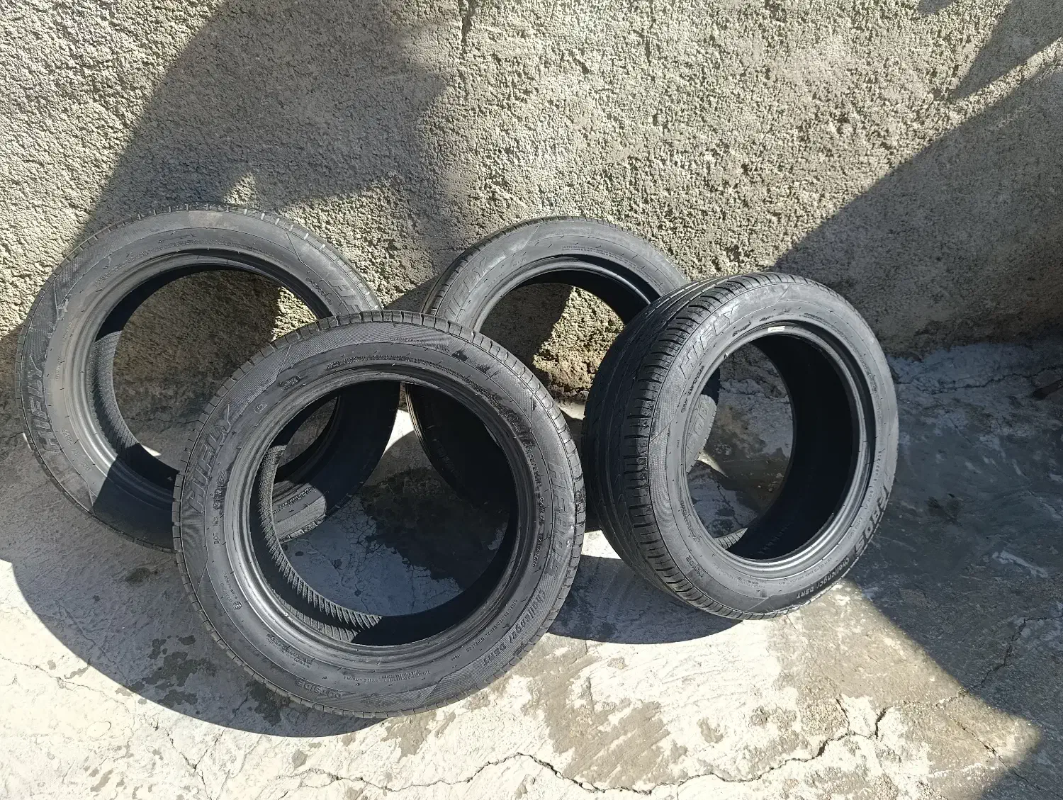 لاستیک۱۶/55/205|قطعات یدکی و لوازم جانبی|رودشت (چهارمحال و بختیاری), |دیوار