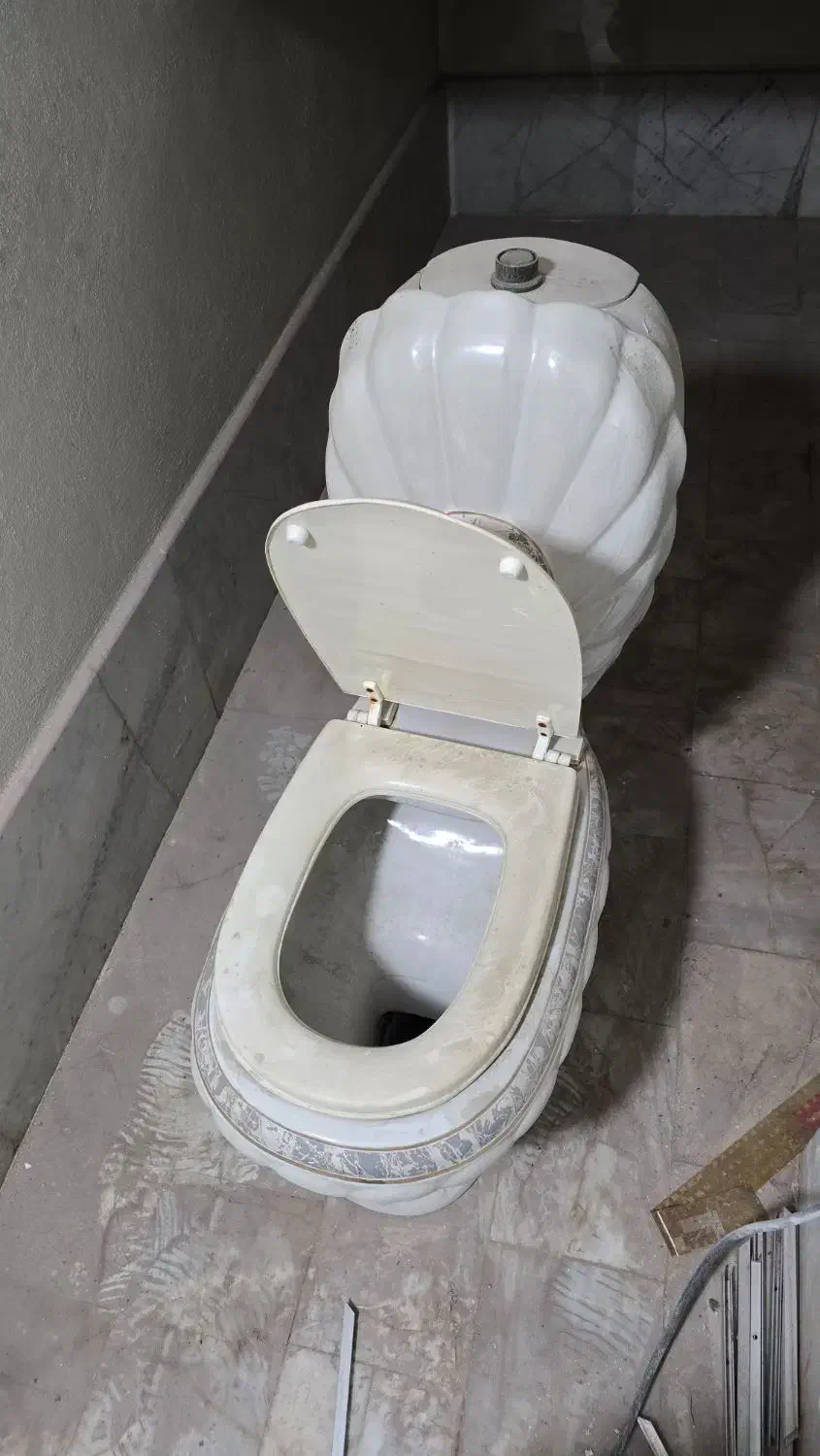 توالت فرنگی|لوازم سرویس بهداشتی|گنبد کاووس, |دیوار