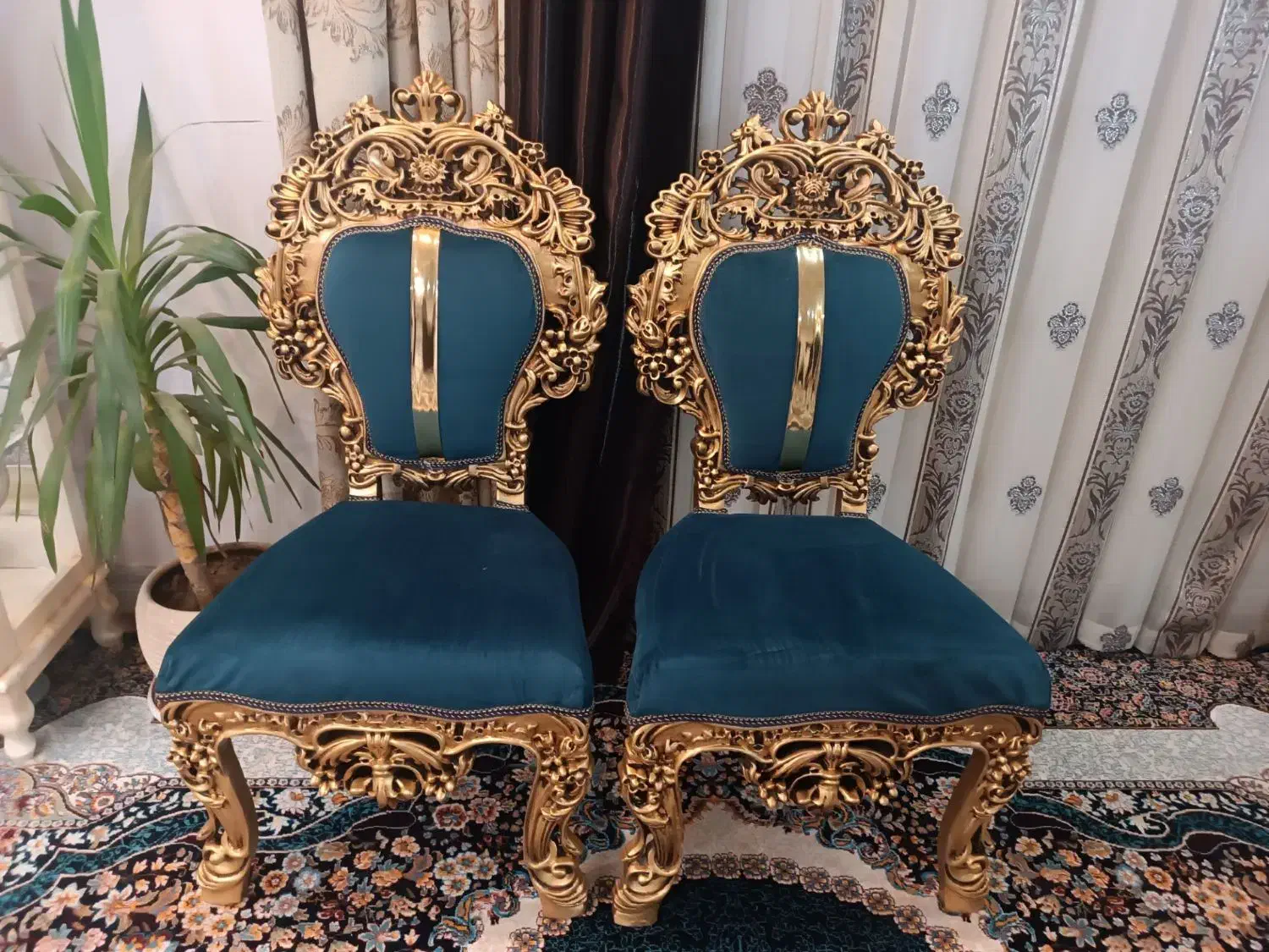 مبل سلطنتی مناسب عروس|مبلمان خانگی و میز عسلی|بروجرد, |دیوار