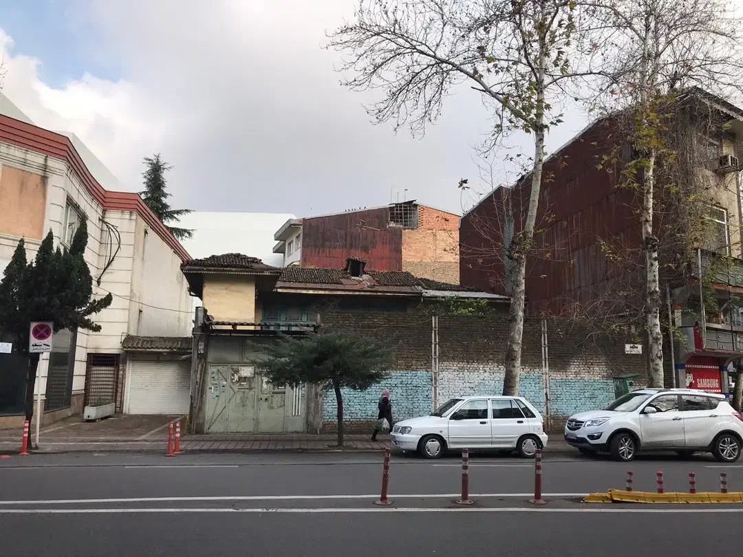 ملک تجاری ۵۸۰ متری مطهری بازار رشت|فروش زمین و ملک کلنگی|رشت, بازار|دیوار