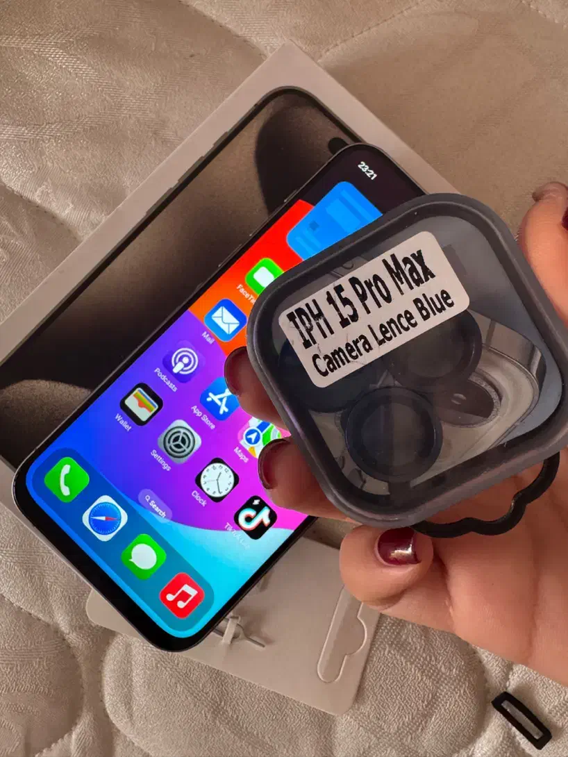 طرح ایفون ۱۵ پرو مکس|موبایل|قم, چهار مردان|دیوار