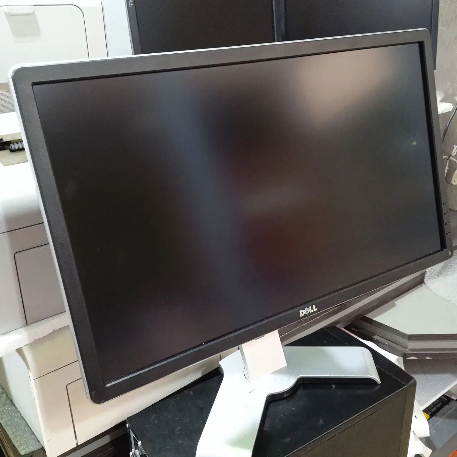 مانیتور DELL|قطعات و لوازم جانبی رایانه|اراک, |دیوار
