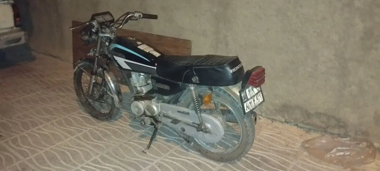 موتور سیکلت هندا 125|موتورسیکلت|ملایر, |دیوار