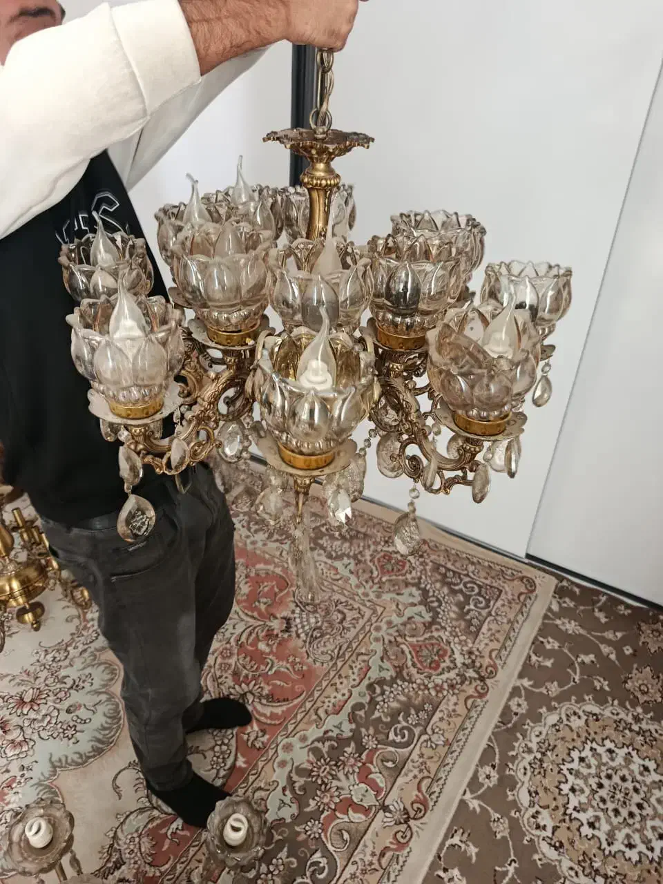 برنزی ۱۶ لامپ|لوستر و چراغ آویز|کرج, شهرک فرهنگیان|دیوار