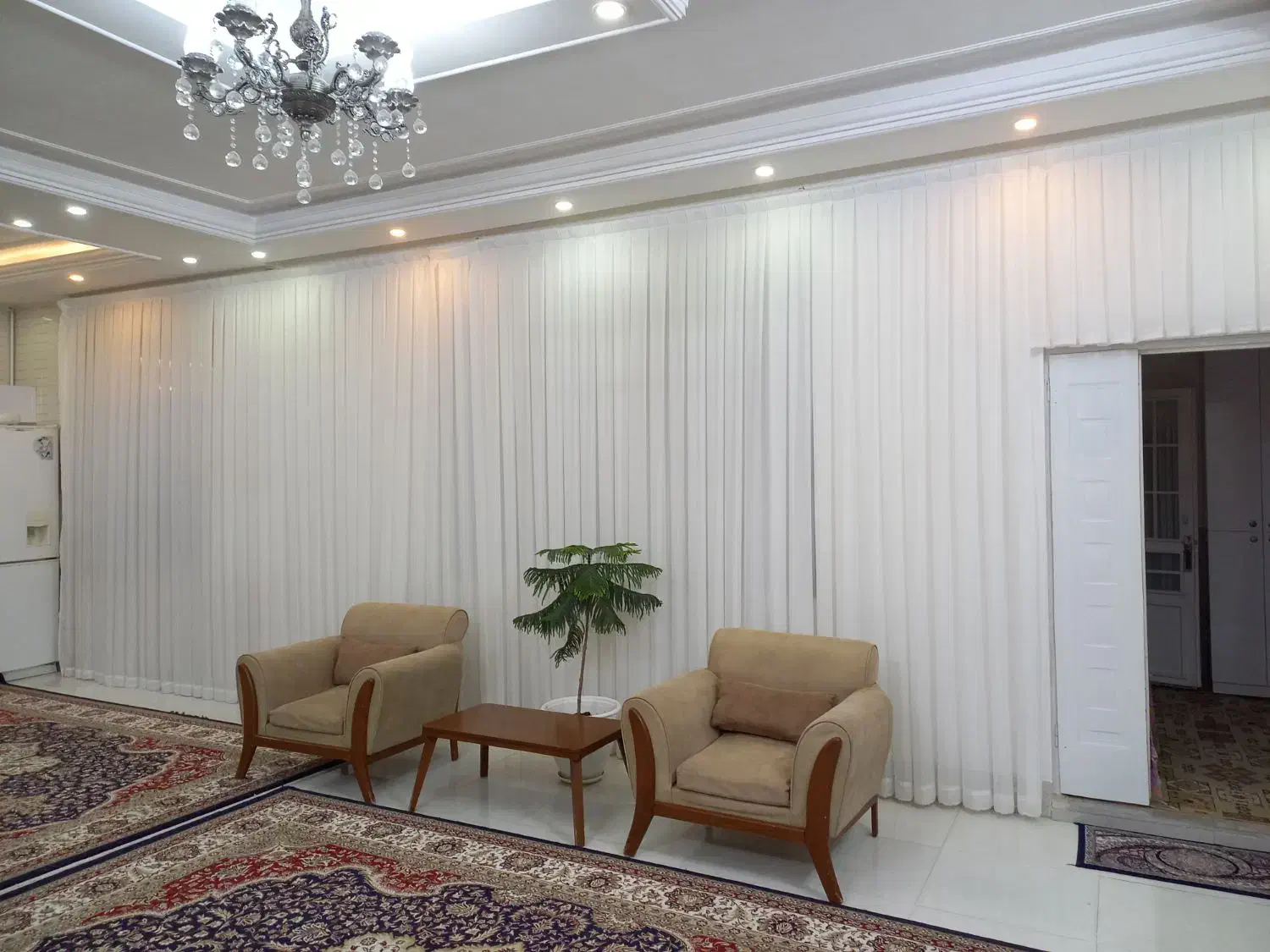 پرده شاین دار|پرده، رانر، رومیزی|تربتحیدریه, بی بی حسنیه|دیوار