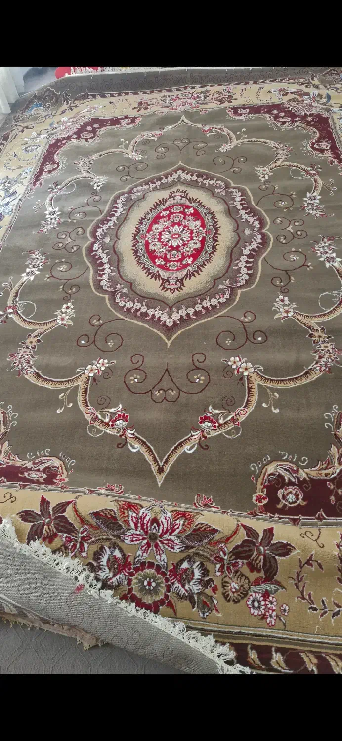 ۲عدد فرش آکبند|فرش|بهبهان, |دیوار