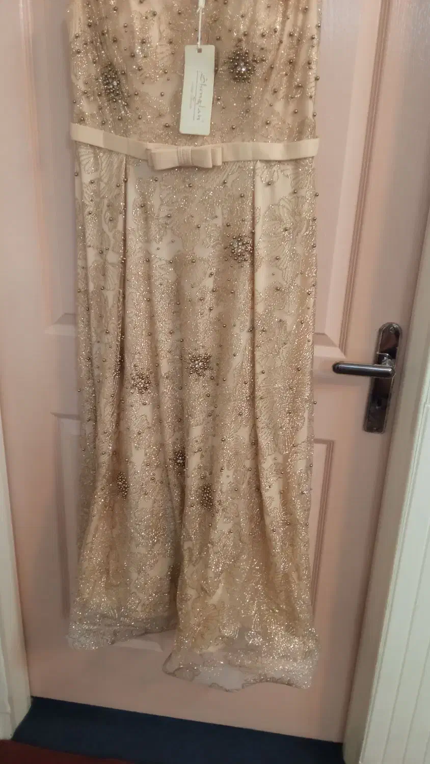 لباس مجلسی|لباس|کهریزک, |دیوار