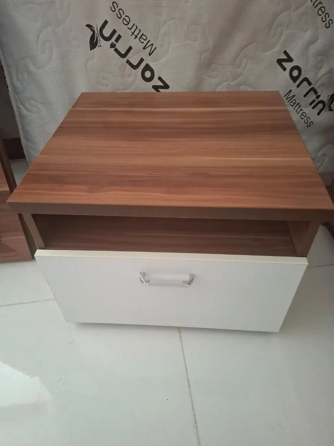 تخت و کمد آپادانا|تخت و سرویس خواب|شیراز, ستارخان|دیوار