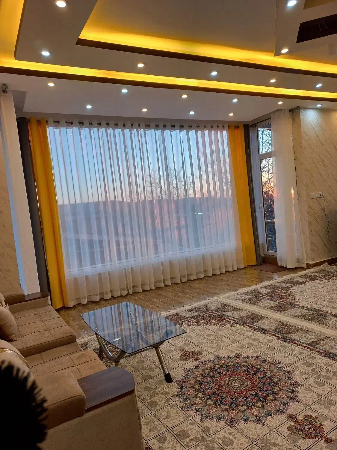 اجاره ویلا در تبریز و خسروشاه یک ونیم میلیون|اجارهٔ کوتاهمدت ویلا و باغ|خسروشاه, |دیوار