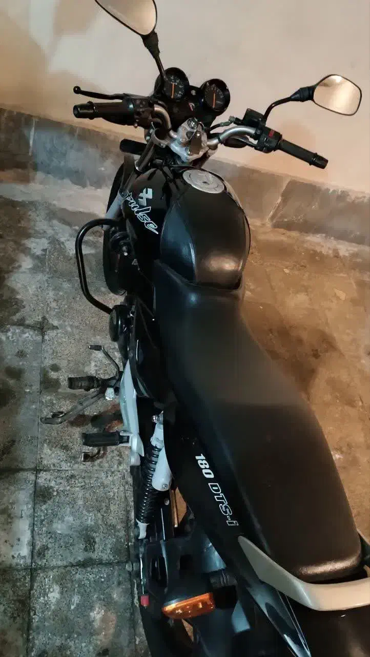 موتور پالس چراغ گرد اصلی|موتورسیکلت|تهران, تهرانپارس جنوبی|دیوار