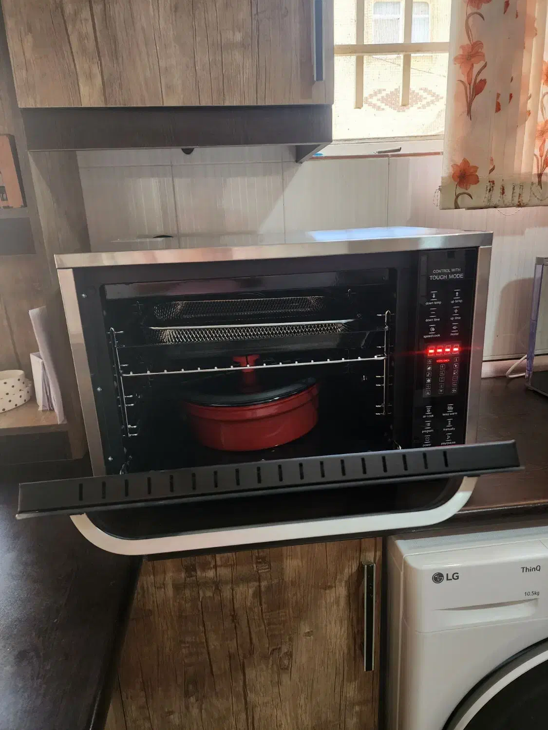 ماکروآون ۵۵ لیتری مکنزی مدل YOUTOB (فر رومیزی)|اجاق گاز و لوازم برقی پخت‌وپز|شاهین‌شهر, خانه کارگر|دیوار