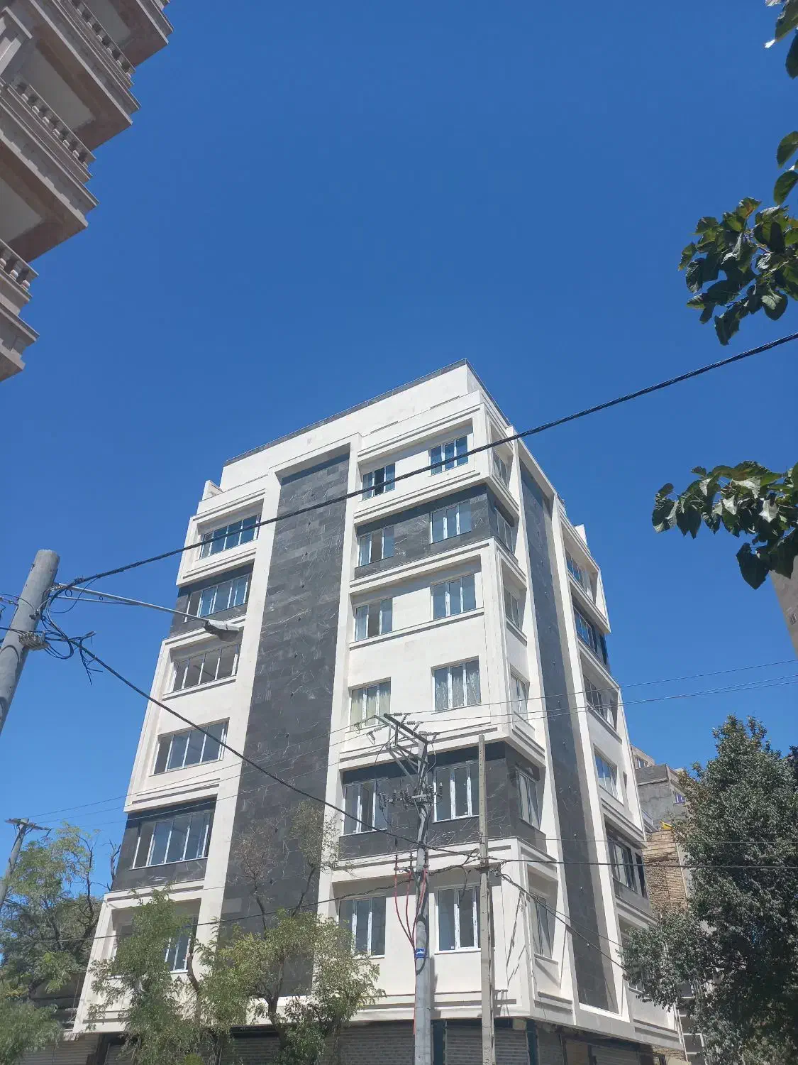 زیرزمین ۲۰۰متر مدرن مناسب باشگاه ودفتر بازرگانی|اجارهٔ آپارتمان|مشهد, طلاب|دیوار