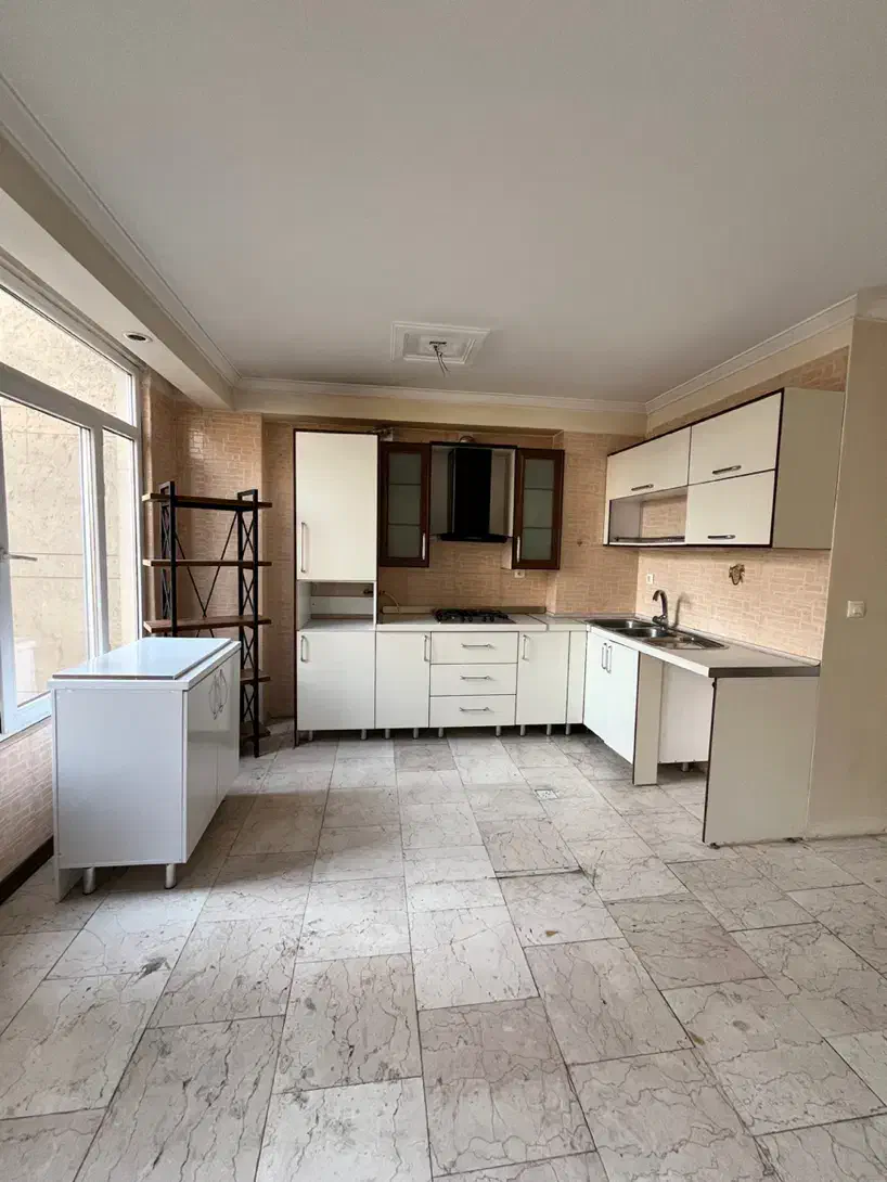 آپارتمان ۶۵ متری خوش نقشه در دولت