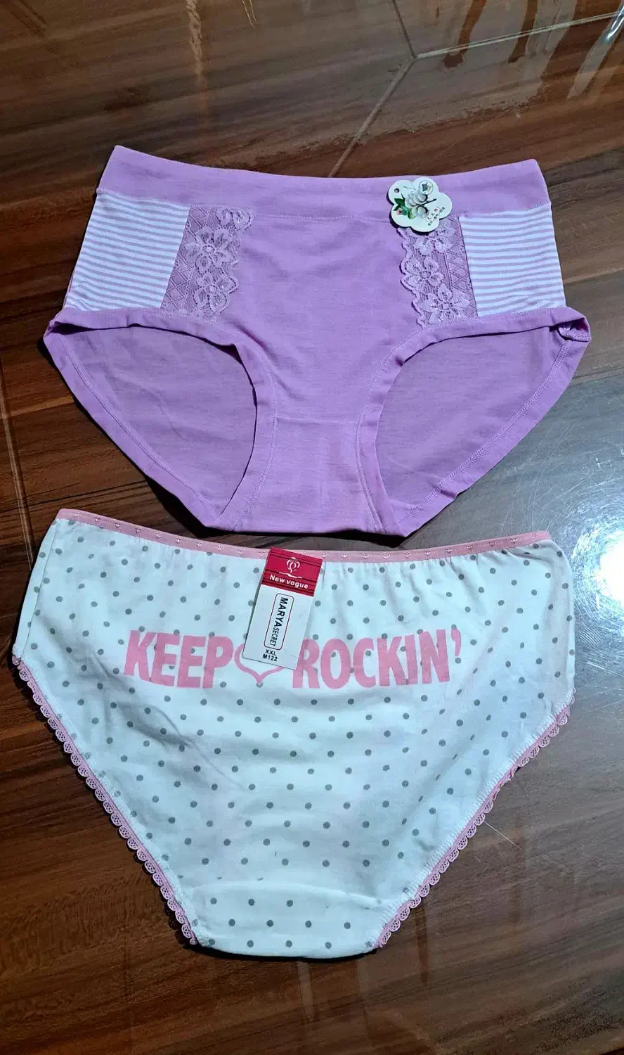 تعدادی شورت و سوتین حراجی|لباس|قائمشهر, |دیوار