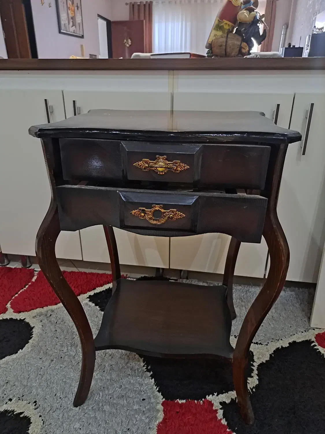 میز تلفن|میز تلفن|رشت, فرزانه|دیوار