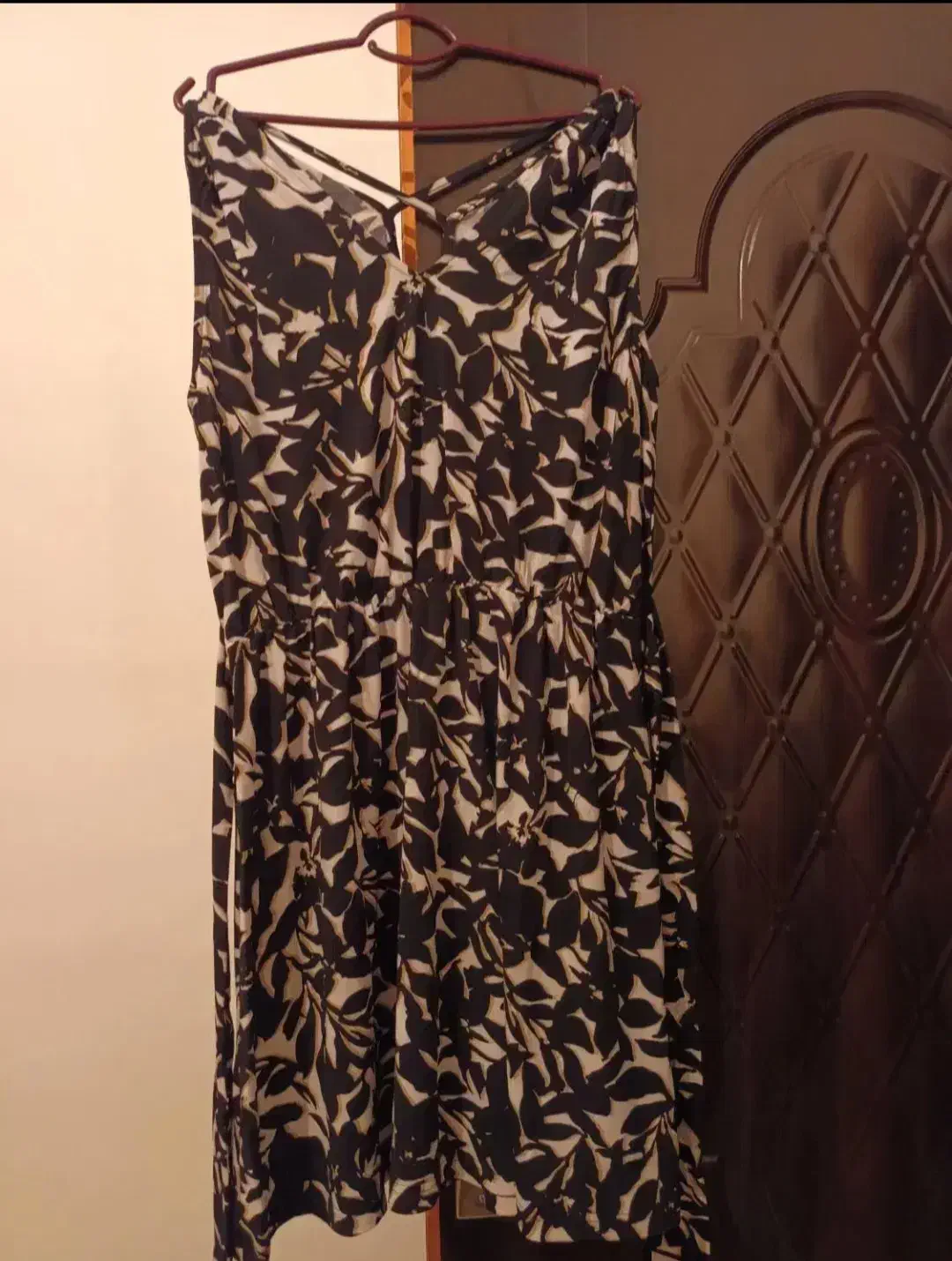 سارافون|لباس|اردبیل, |دیوار