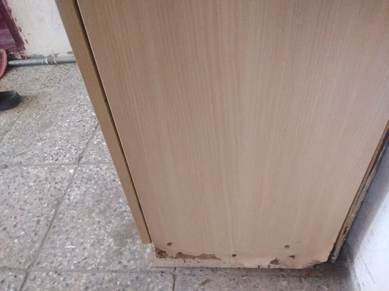 جاکفشی ام دی اف توافقی|جاکفشی، کمد، دراور|نیشابور, محله میدان باغات|دیوار