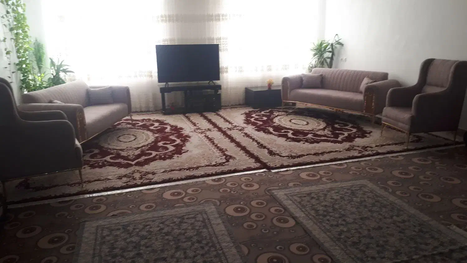 یک دست مبل هشت نفره|مبلمان خانگی و میز عسلی|یاسوج, |دیوار