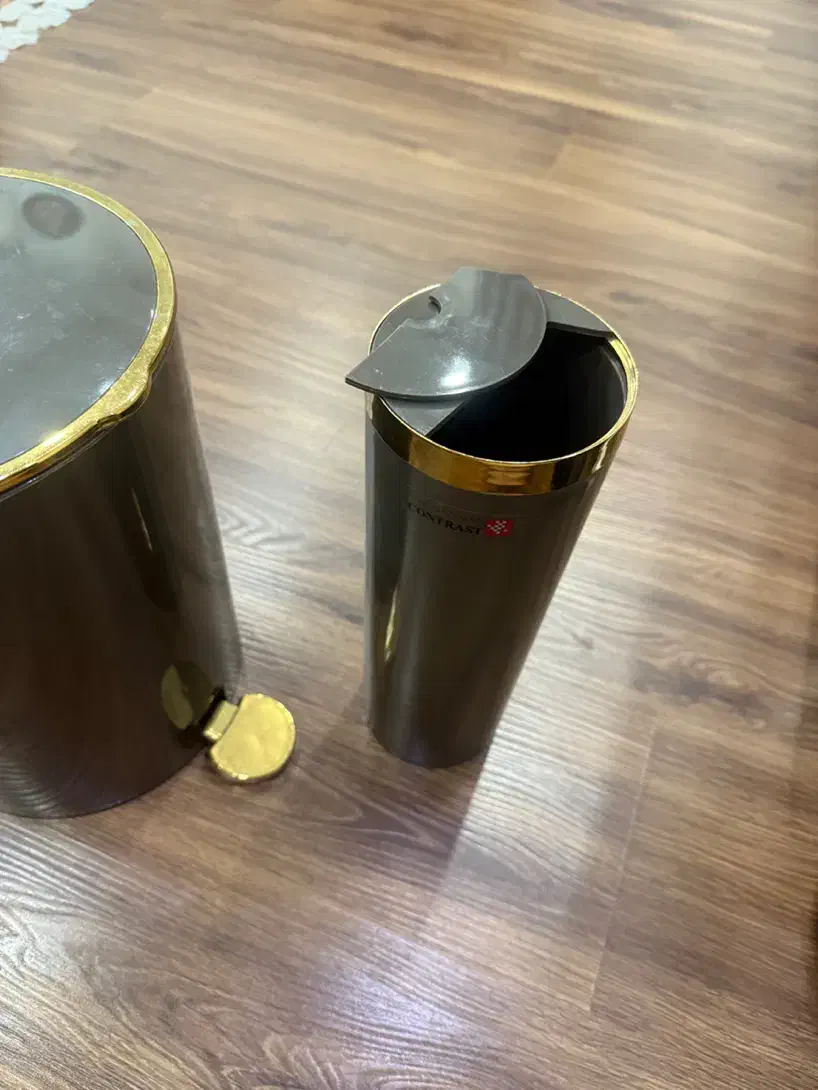 سطل زیاله پدال دار|لوازم نظافت|رشت, گلباغ نماز|دیوار