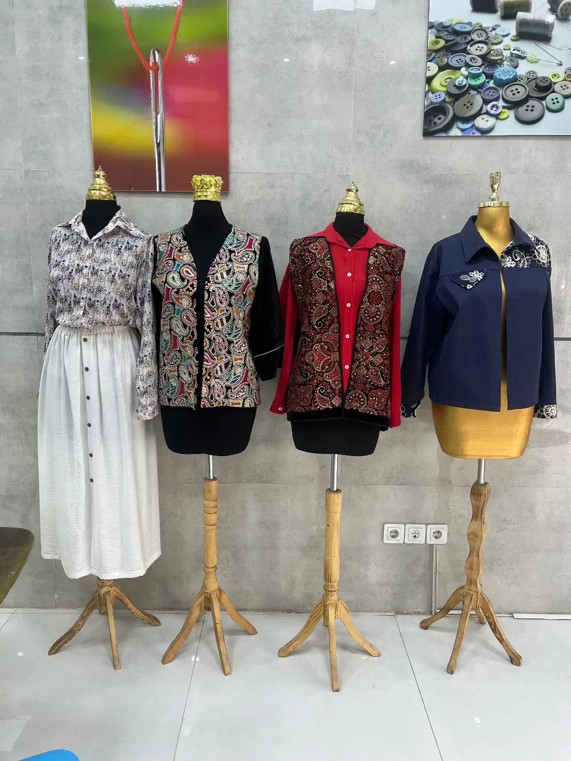 مانکن و رگال|فروشگاه و مغازه|شاهین‌شهر, خانه کارگر|دیوار