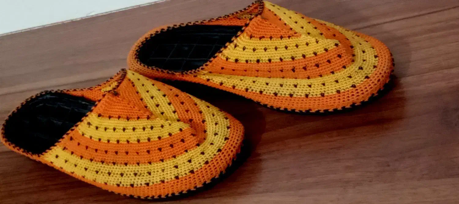 کفش‌‌دستباف|کیف، کفش، کمربند|زنجان, |دیوار