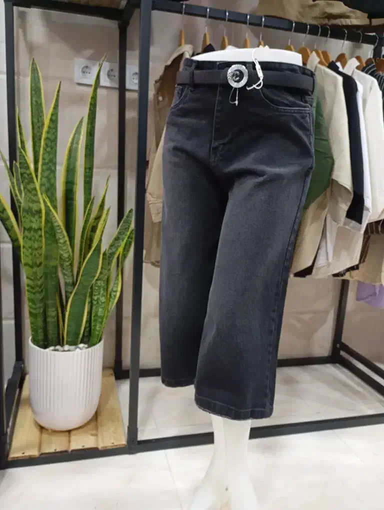 بوتیک دلسا|لباس|دوگنبدان, |دیوار