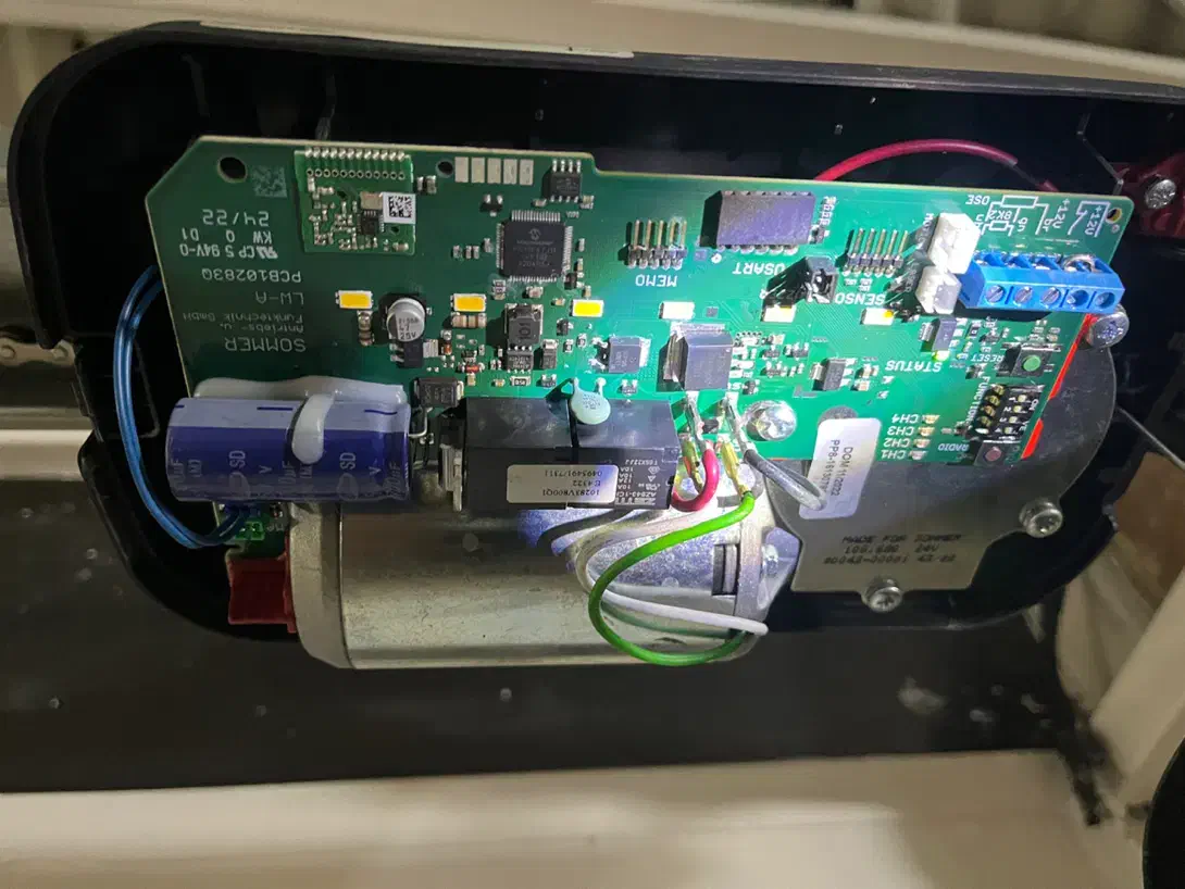 تعمیرات تخصصی دربهای اتوماتیک‌|خدمات پیشه و مهارت|نجف‌آباد, ویلاشهر|دیوار