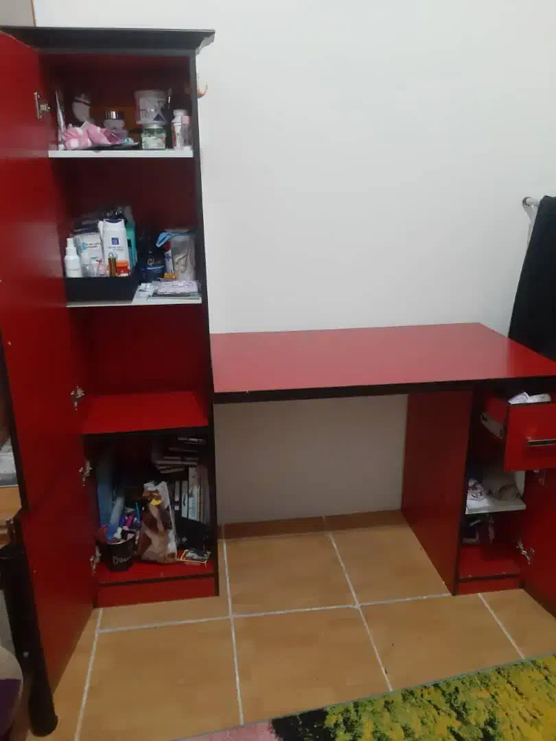 میز و کمد|کتابخانه، شلف، قفسههای دیواری|شهرکرد, |دیوار