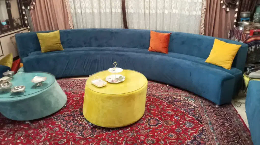 مبل|آرایشگاه و سالن‌های زیبایی|سمنان, |دیوار