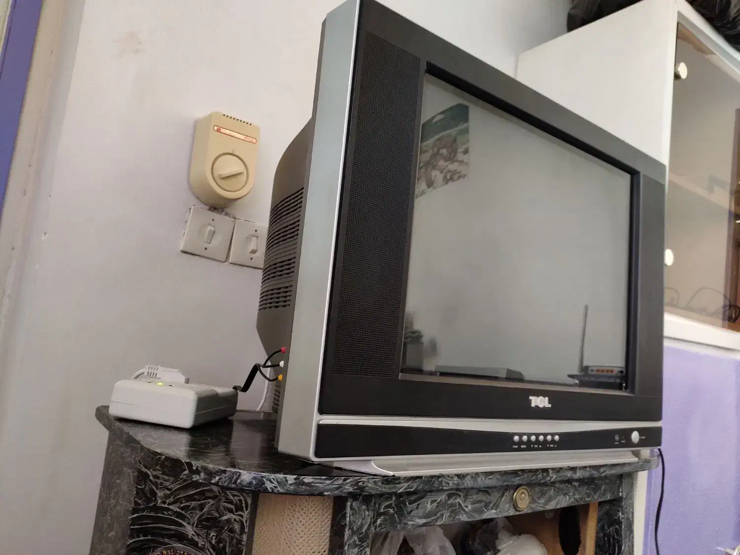 تلویزیون 21 اینچ صفحه تخت|تلویزیون و پروژکتور|لار, |دیوار