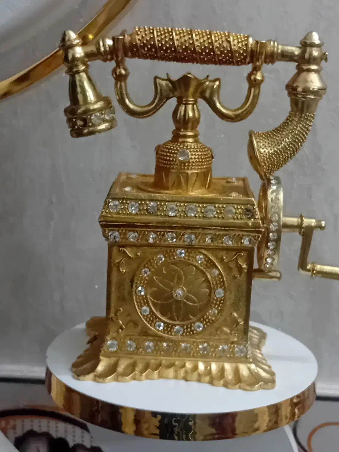 تلفن  تزئینی|کلکسیون اشیاء عتیقه|بروجرد, |دیوار