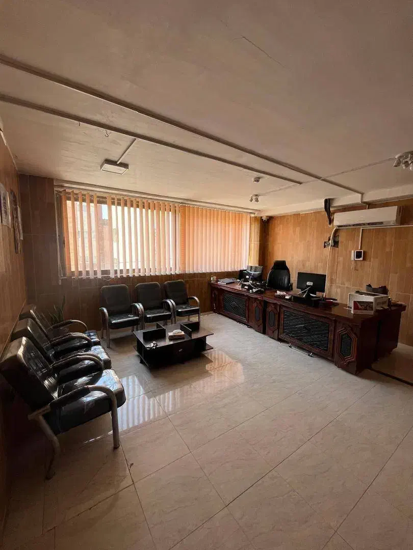 55 متر دفتر کار/بر فلاطوری|اجارهٔ دفتر کار، اتاق اداری، مطب|اصفهان, شیخ اشراق|دیوار