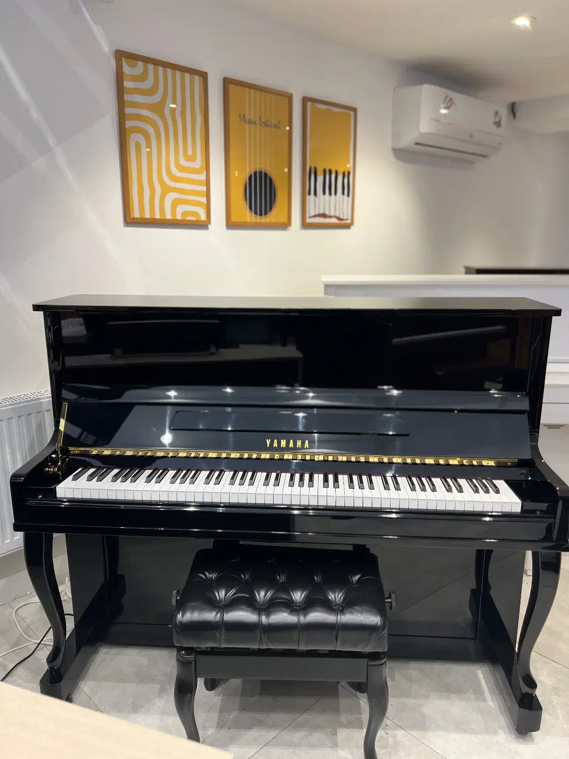 پیانو یاماها YUX-145|پیانو، کیبورد، آکاردئون|شیراز, خلیلی|دیوار