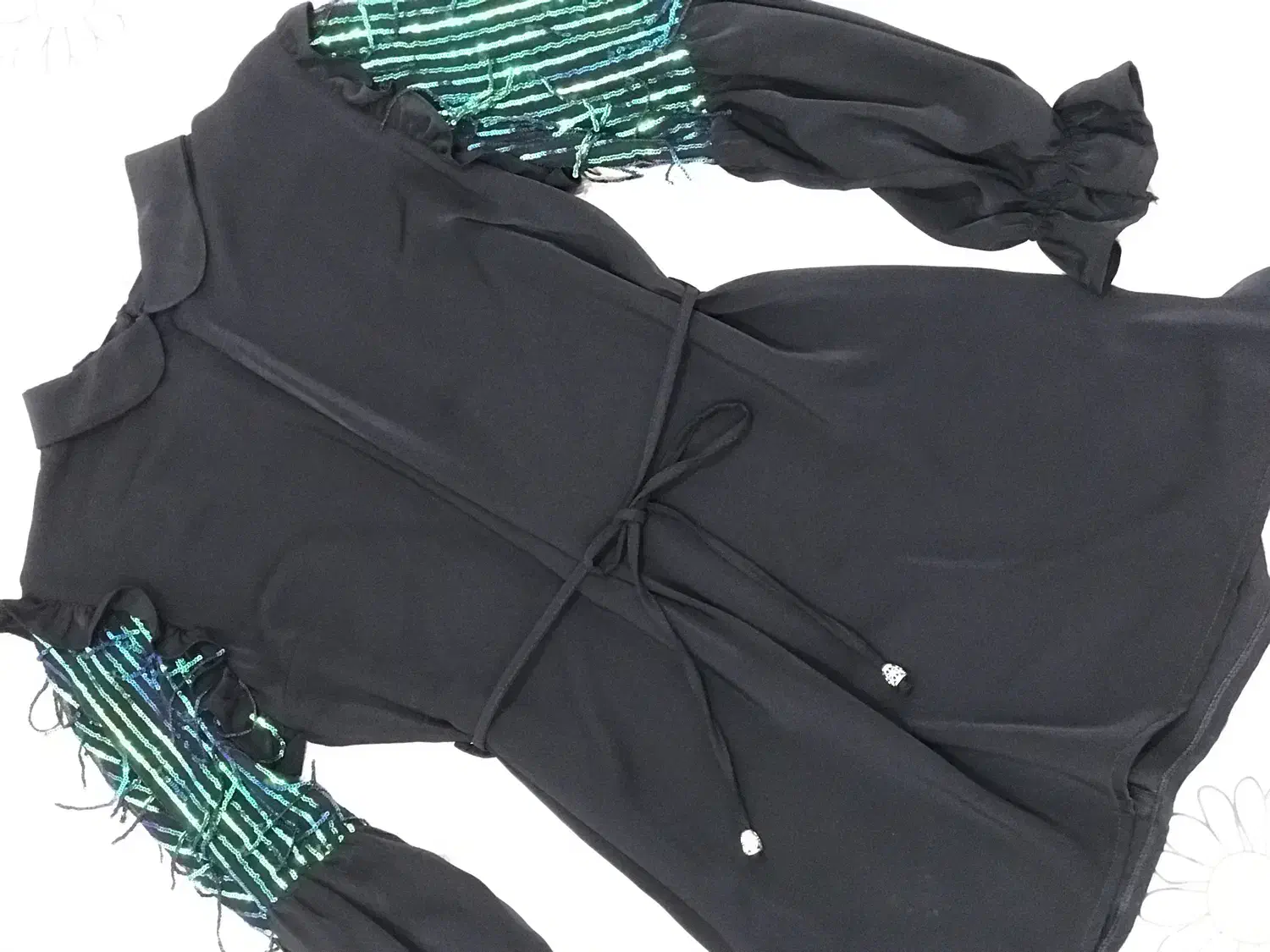 پیراهن مجلسی|لباس|قائم‌شهر, |دیوار